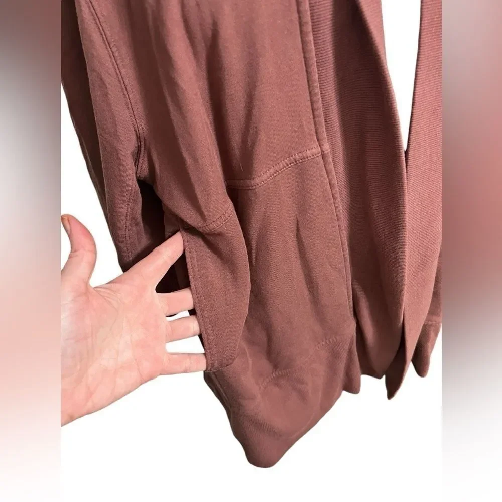 Athleta Lotus Wrap. Color dark plum extra small / small oversized pockets - Picture 8 of 13